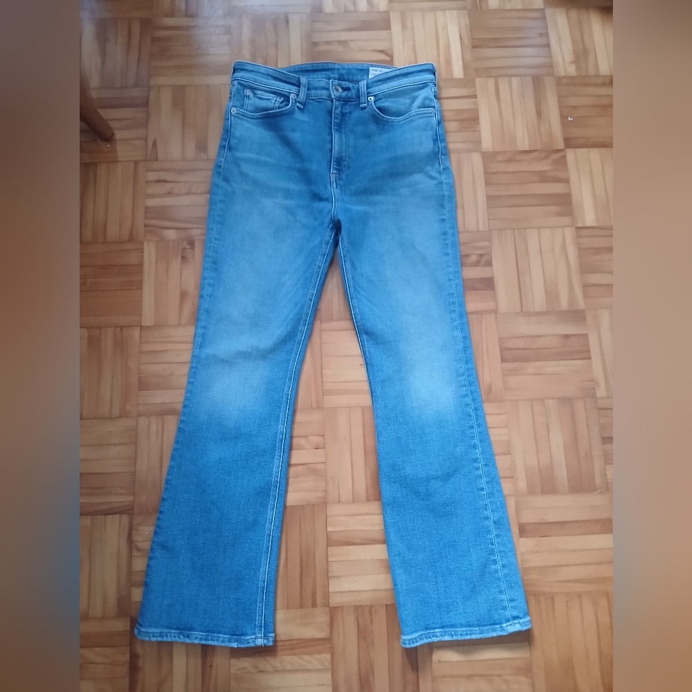 Rag & Bone Light Blue Denim Jeans.Size 28